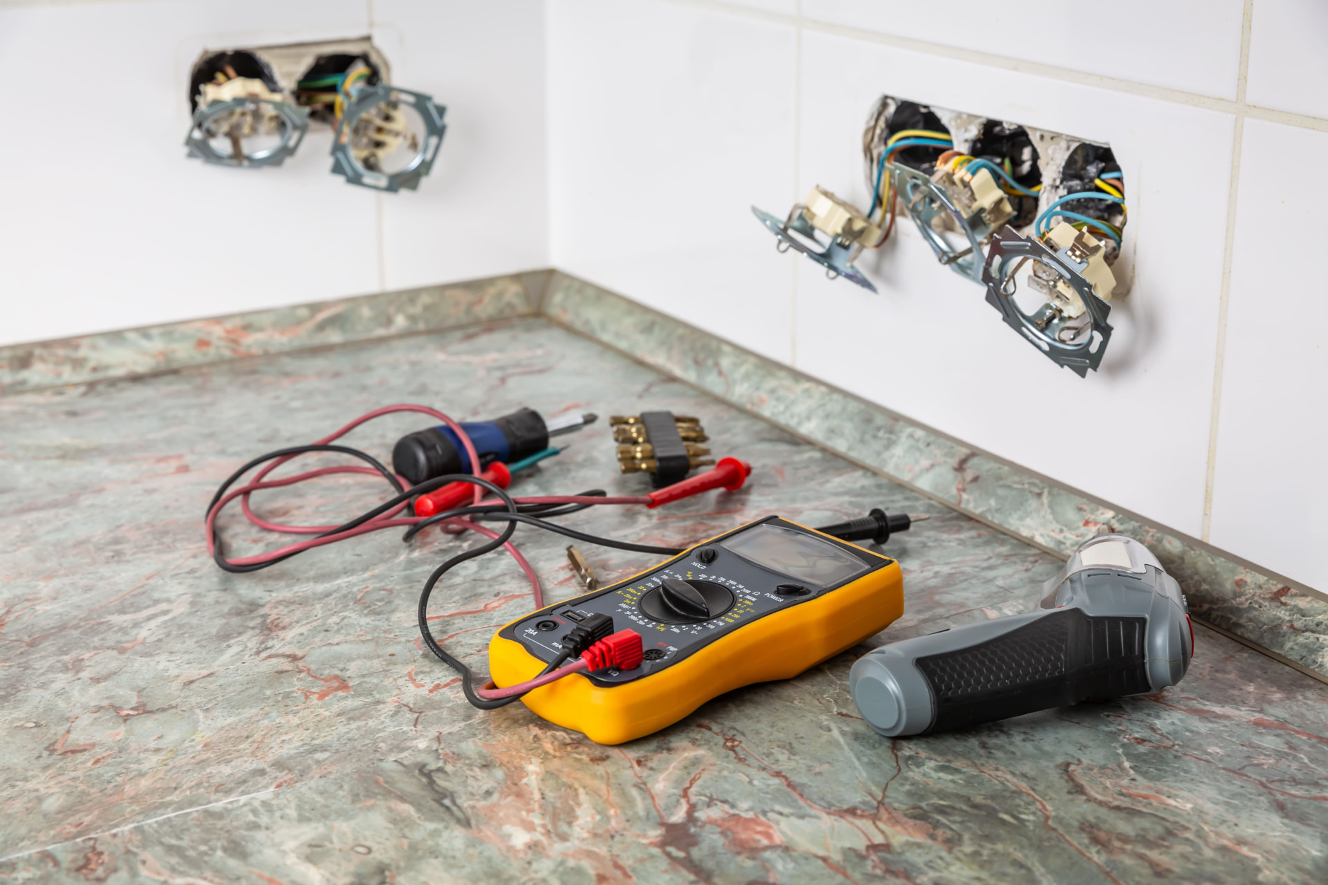 Fault Finding and Electrical Repairs